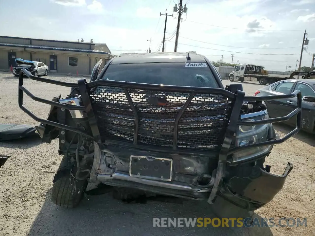 5 Photograph of a damaged car 1GNSKHKC9LR102624 CHEVROLET SUBURBAN 2020