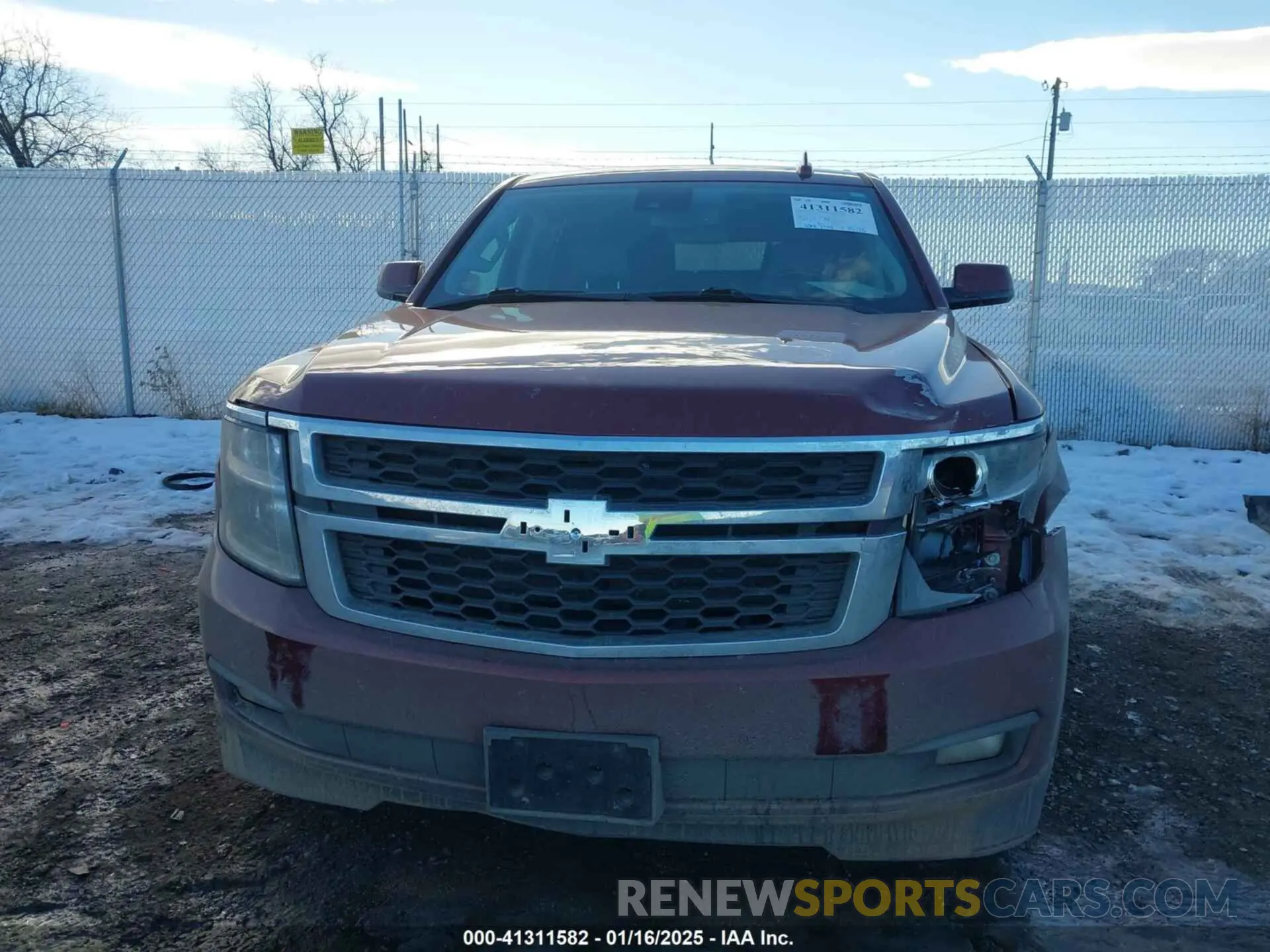 12 Photograph of a damaged car 1GNSKHKC9LR233603 CHEVROLET SUBURBAN 2020