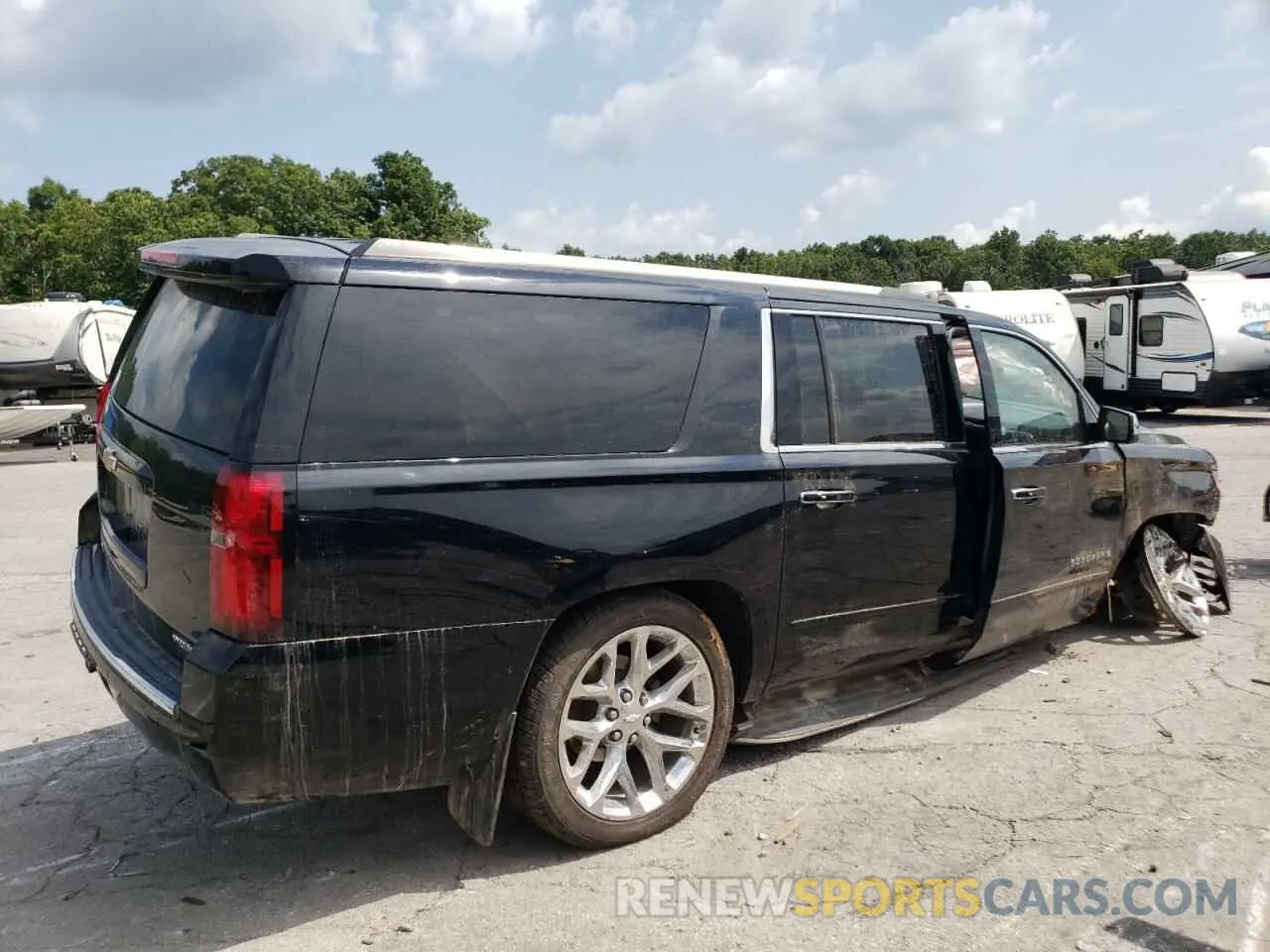 3 Photograph of a damaged car 1GNSKJKC6LR106993 CHEVROLET SUBURBAN 2020