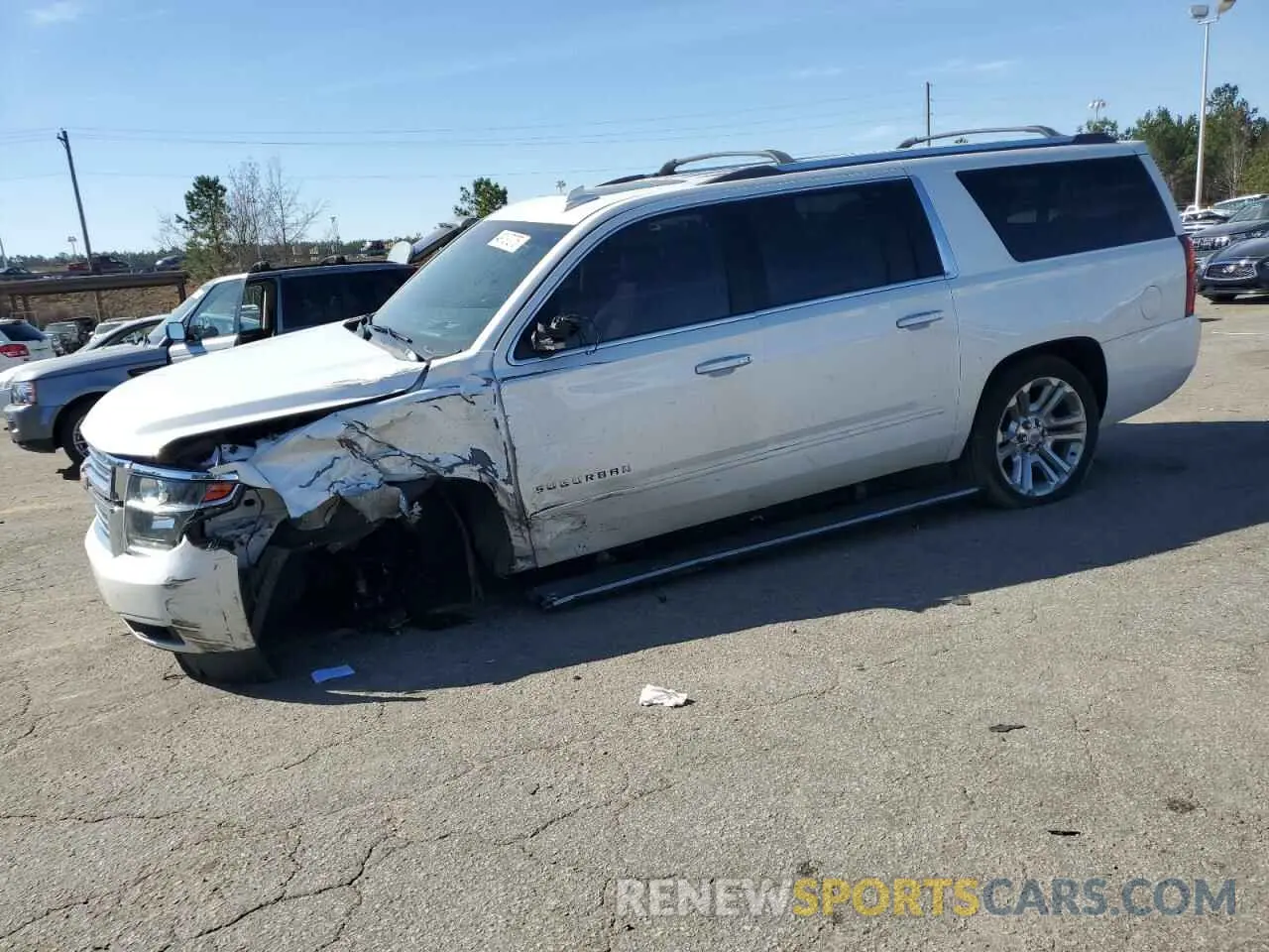 1 Photograph of a damaged car 1GNSKJKJ1LR131086 CHEVROLET SUBURBAN 2020