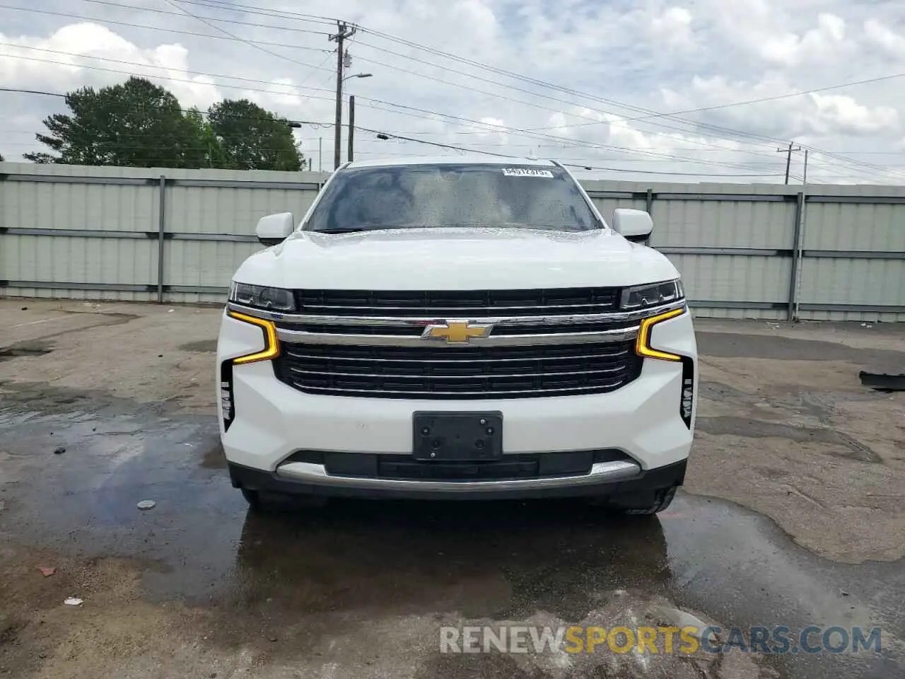 5 Photograph of a damaged car 1GNSCCKD2MR201909 CHEVROLET SUBURBAN 2021
