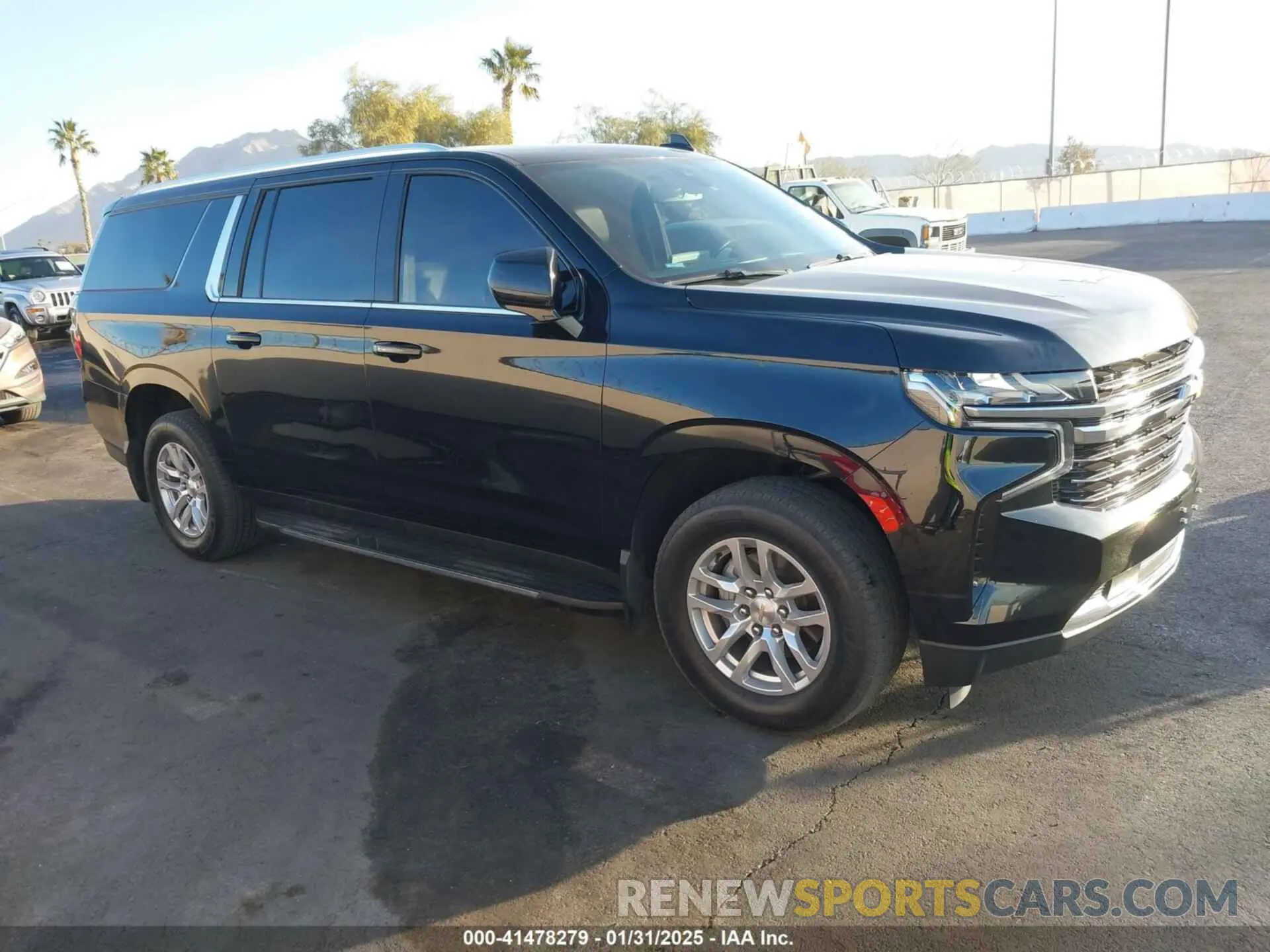 1 Photograph of a damaged car 1GNSCCKD2MR328577 CHEVROLET SUBURBAN 2021