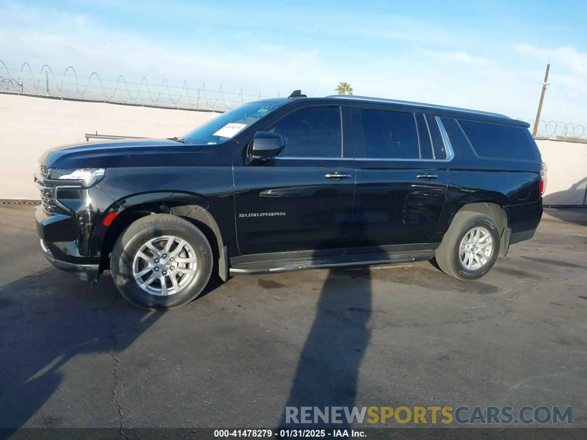 14 Photograph of a damaged car 1GNSCCKD2MR328577 CHEVROLET SUBURBAN 2021