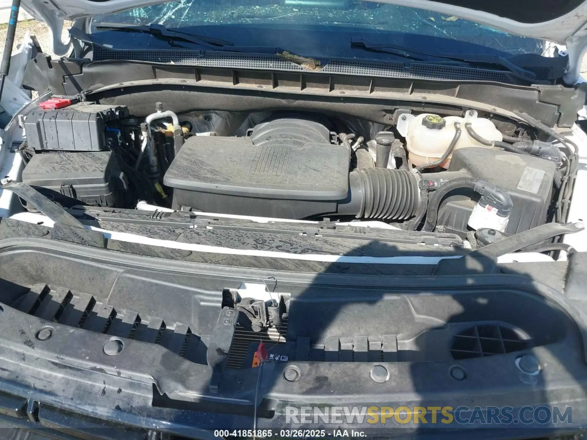10 Photograph of a damaged car 1GNSCCKD4MR379983 CHEVROLET SUBURBAN 2021