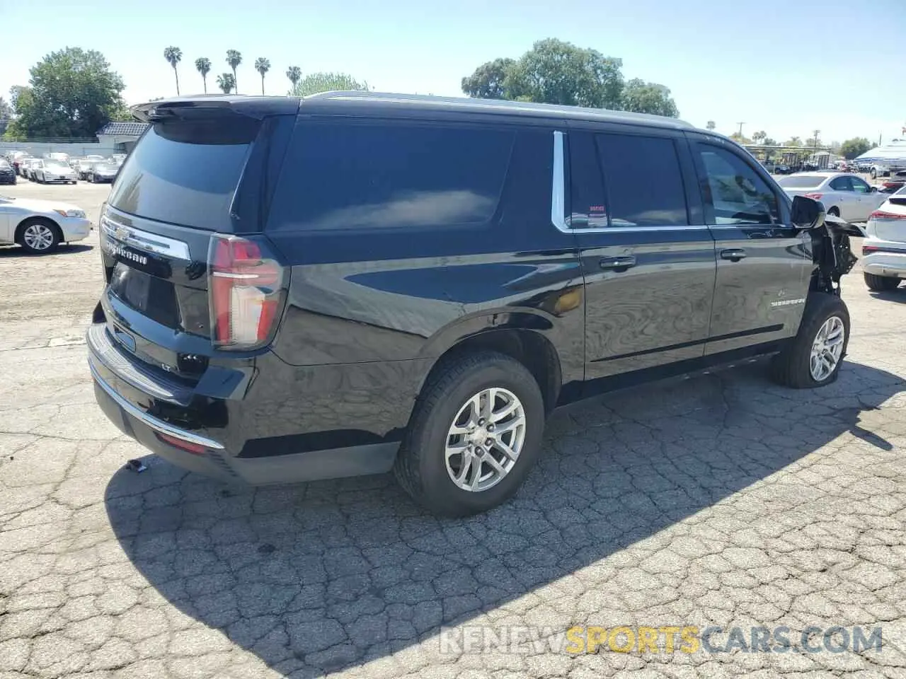3 Photograph of a damaged car 1GNSCCKD5MR233849 CHEVROLET SUBURBAN 2021
