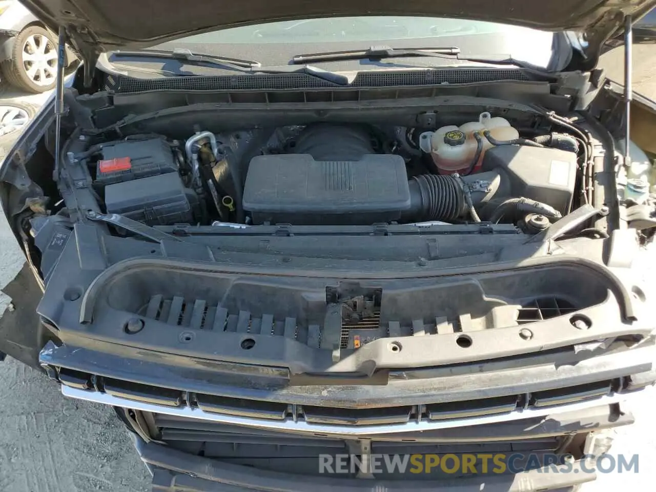 13 Photograph of a damaged car 1GNSCCKD5MR333272 CHEVROLET SUBURBAN 2021