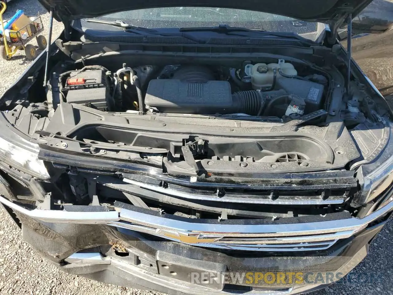 12 Photograph of a damaged car 1GNSCCKD6MR171216 CHEVROLET SUBURBAN 2021