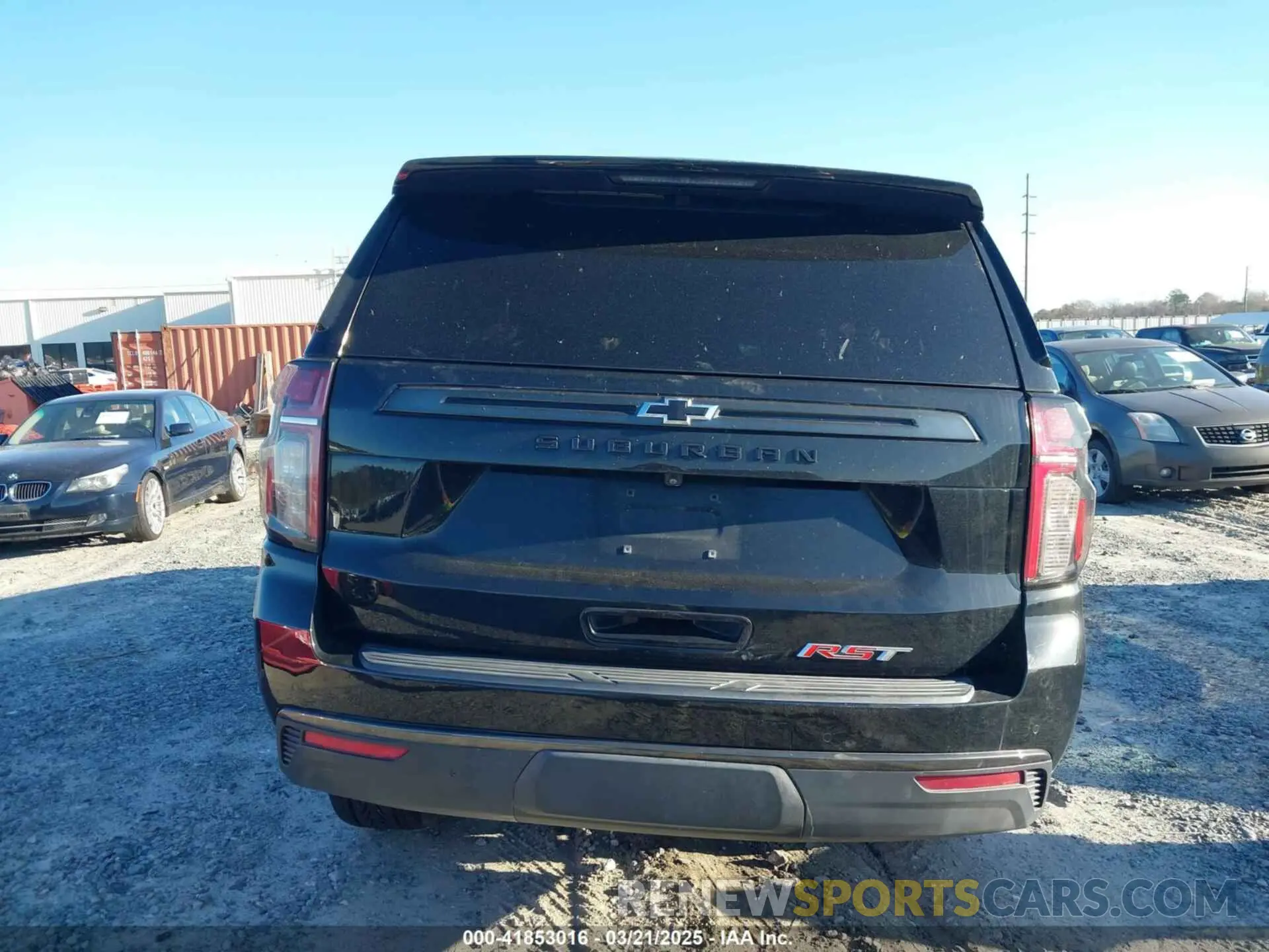 16 Photograph of a damaged car 1GNSCEKD2MR340613 CHEVROLET SUBURBAN 2021