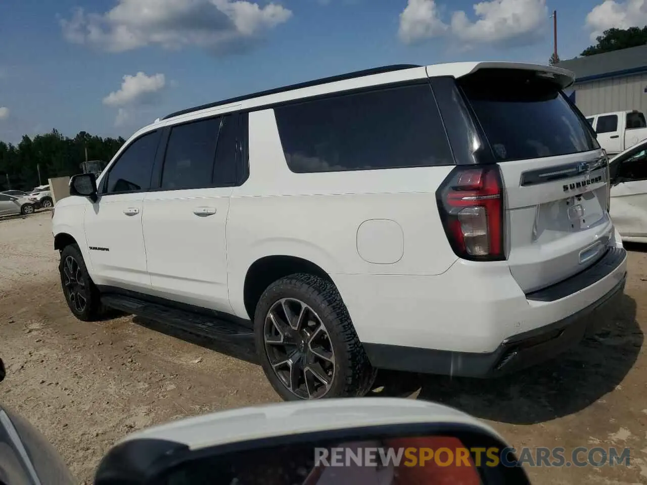 2 Photograph of a damaged car 1GNSCEKDXMR353609 CHEVROLET SUBURBAN 2021