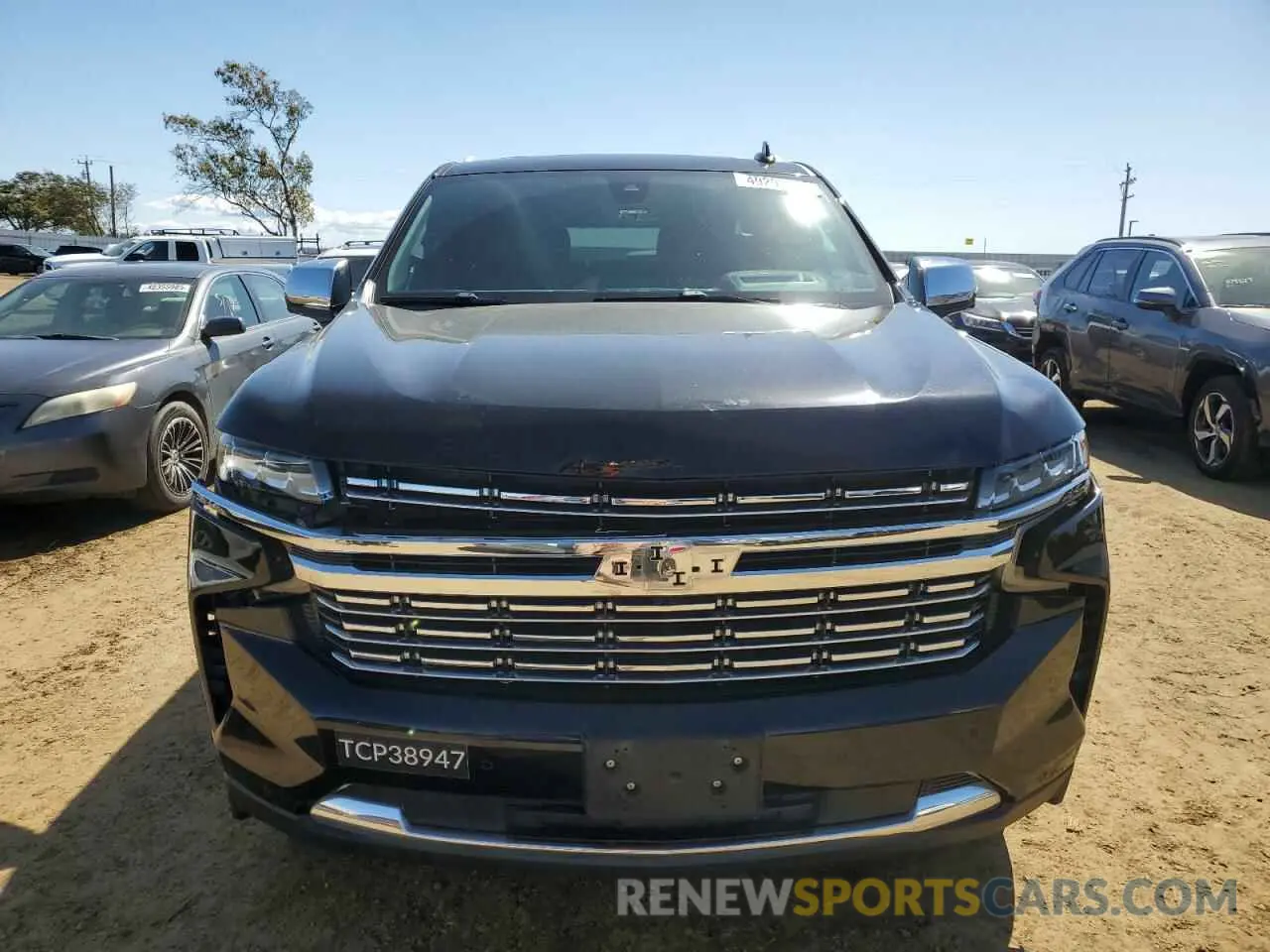 5 Photograph of a damaged car 1GNSCFKD4MR280839 CHEVROLET SUBURBAN 2021
