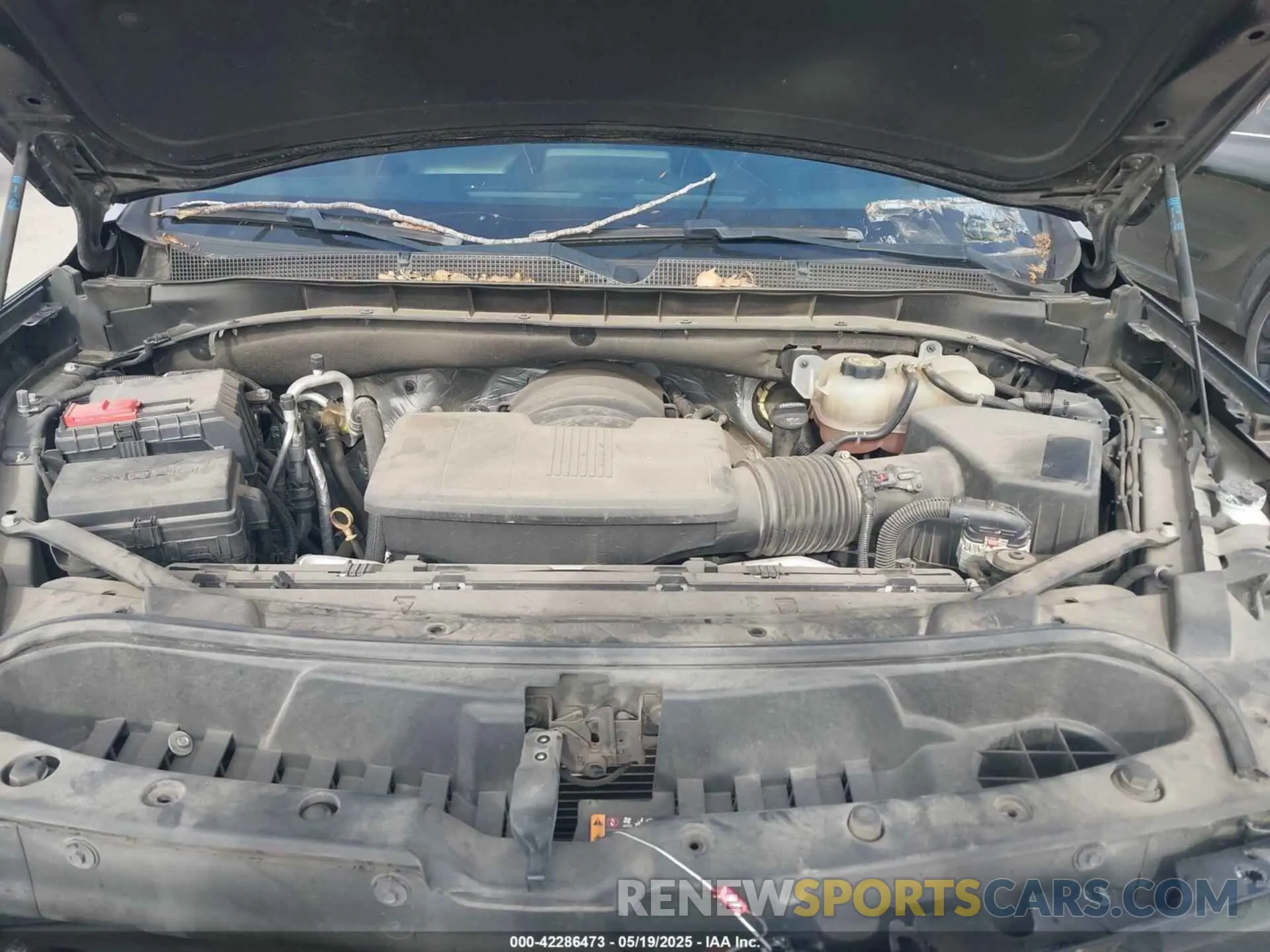 10 Photograph of a damaged car 1GNSCFKD4MR307179 CHEVROLET SUBURBAN 2021