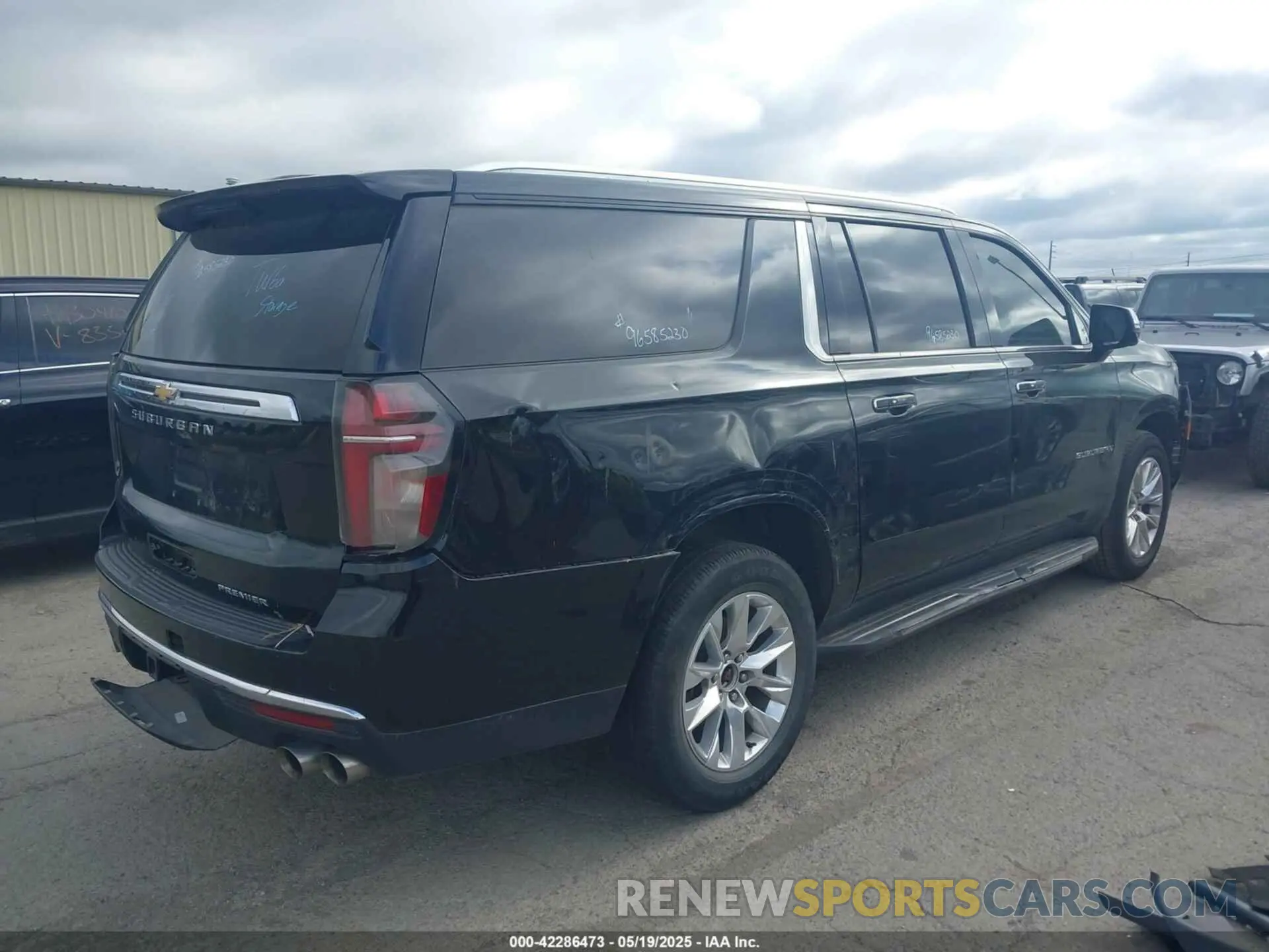 4 Photograph of a damaged car 1GNSCFKD4MR307179 CHEVROLET SUBURBAN 2021