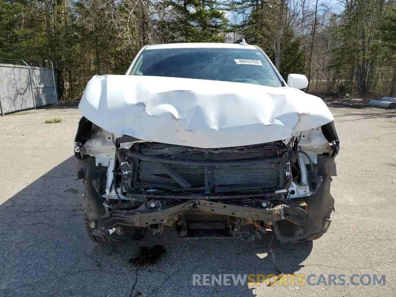 5 Photograph of a damaged car 1GNSKBED3MR445156 CHEVROLET SUBURBAN 2021