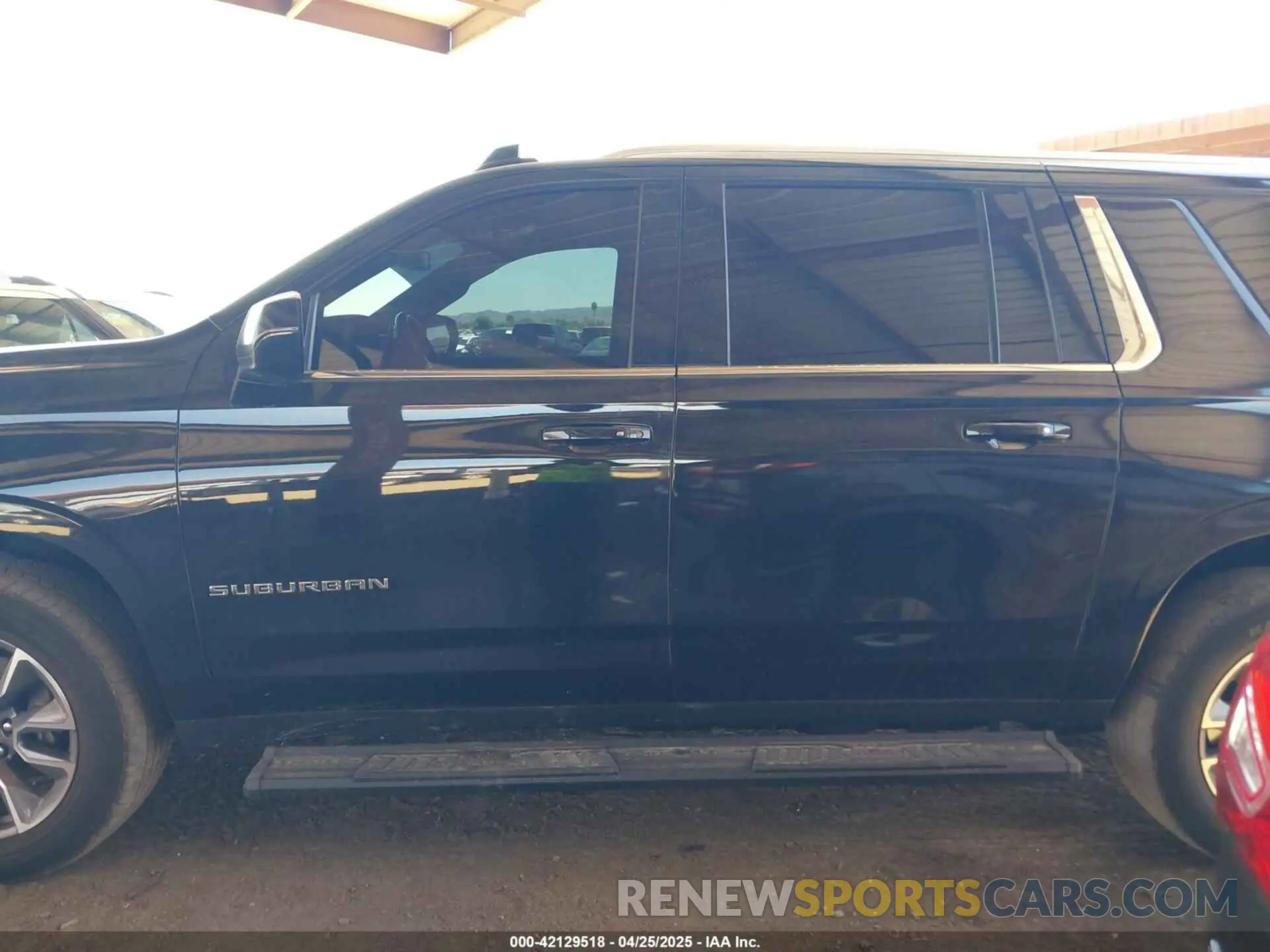 15 Photograph of a damaged car 1GNSKCKD0MR123858 CHEVROLET SUBURBAN 2021