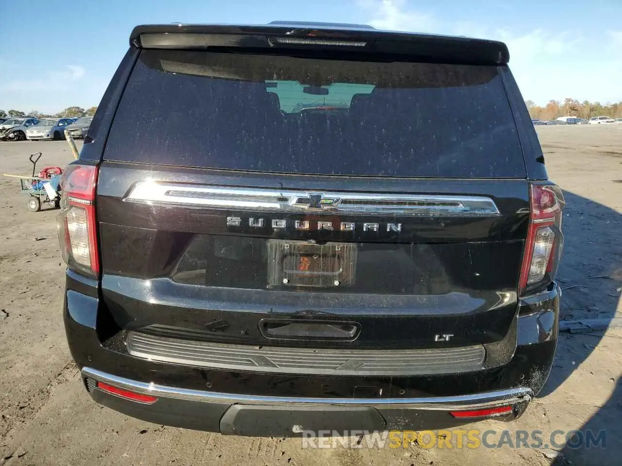 6 Photograph of a damaged car 1GNSKCKD0MR348460 CHEVROLET SUBURBAN 2021