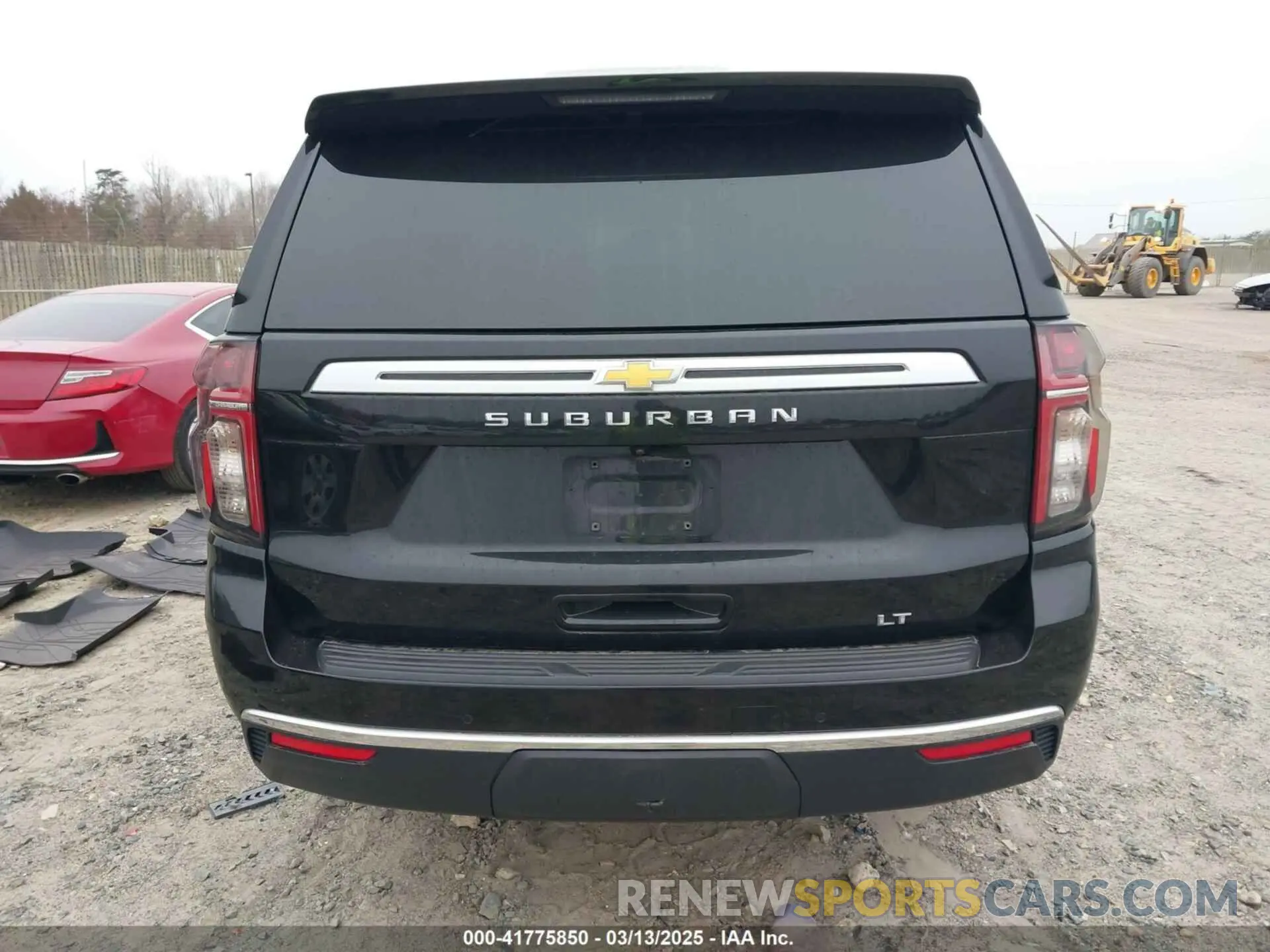 16 Photograph of a damaged car 1GNSKCKD5MR391000 CHEVROLET SUBURBAN 2021