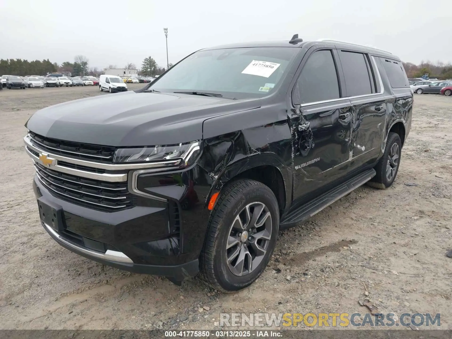 2 Photograph of a damaged car 1GNSKCKD5MR391000 CHEVROLET SUBURBAN 2021