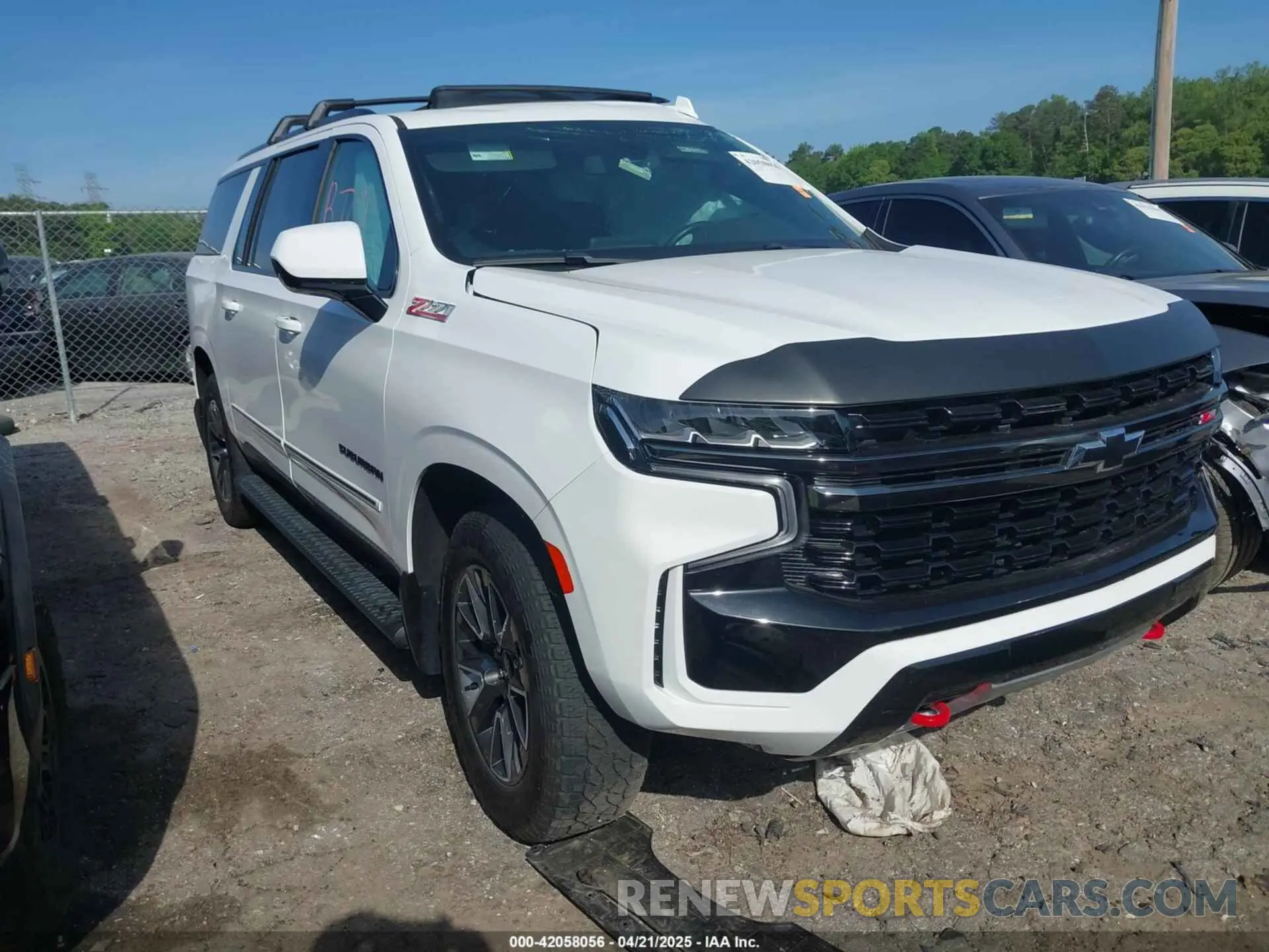 1 Photograph of a damaged car 1GNSKDKD4MR492681 CHEVROLET SUBURBAN 2021