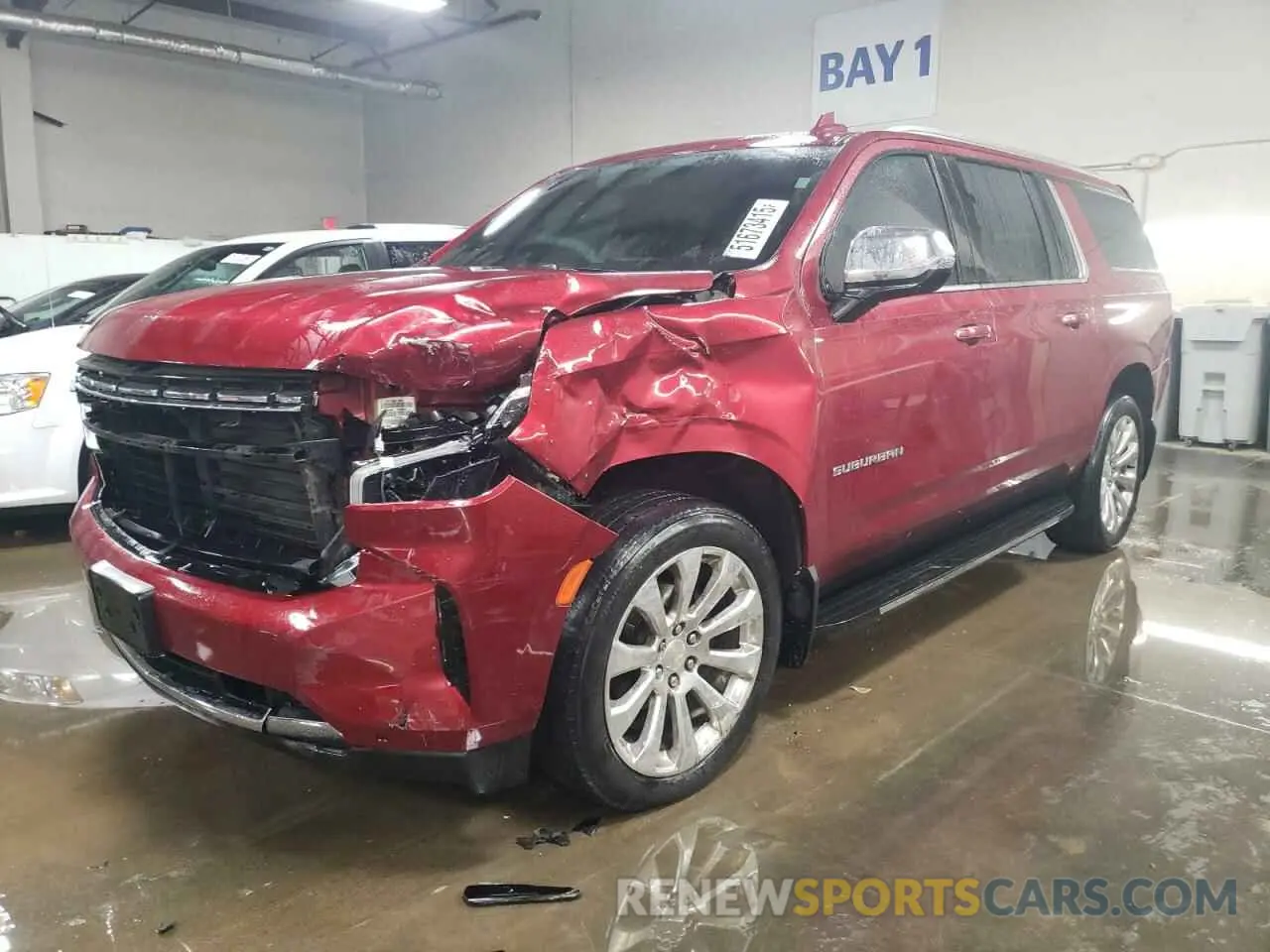 1 Photograph of a damaged car 1GNSKFKD2MR288263 CHEVROLET SUBURBAN 2021