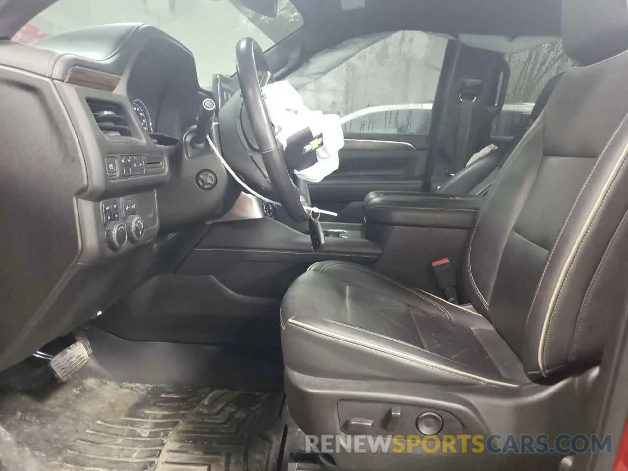 7 Photograph of a damaged car 1GNSKFKD2MR288263 CHEVROLET SUBURBAN 2021