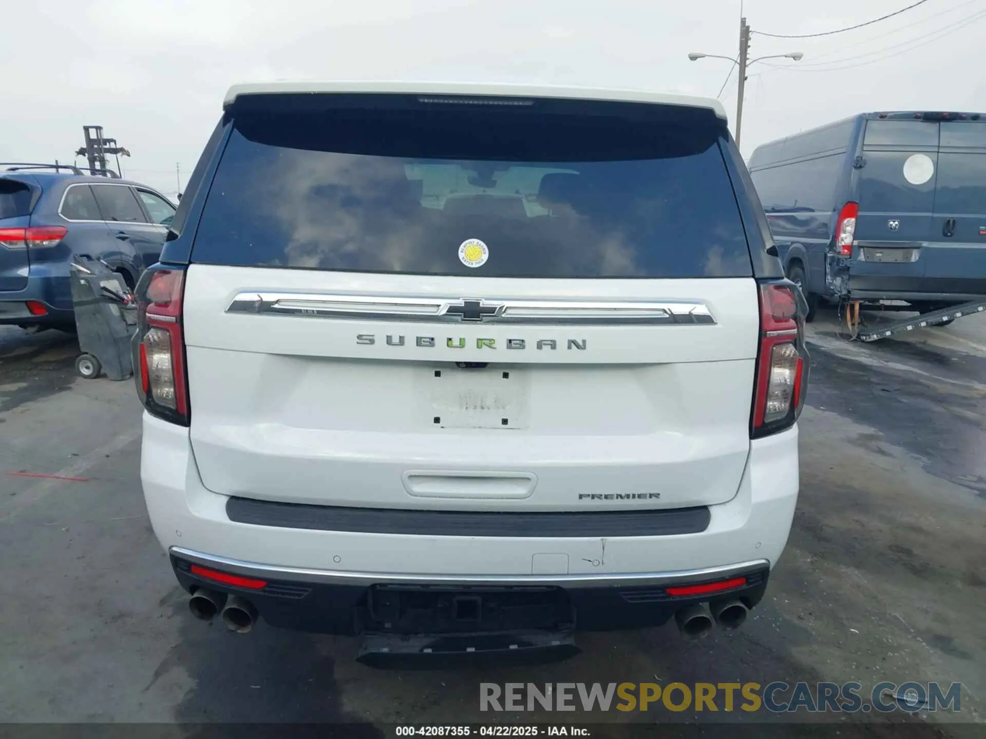 15 Photograph of a damaged car 1GNSKFKDXMR185737 CHEVROLET SUBURBAN 2021