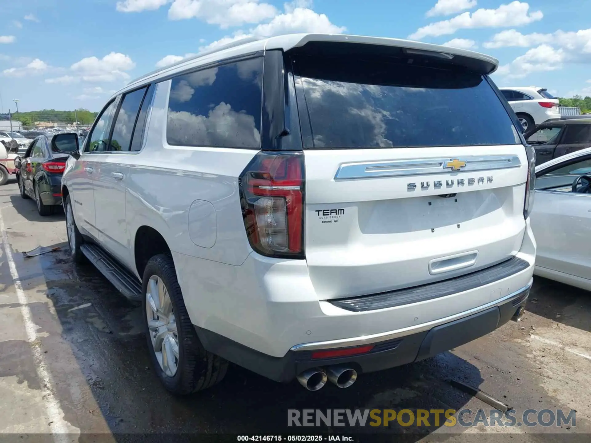 3 Photograph of a damaged car 1GNSKGKL3MR222298 CHEVROLET SUBURBAN 2021