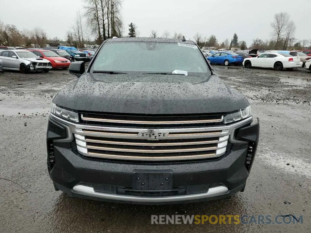 5 Photograph of a damaged car 1GNSKGKT6MR223445 CHEVROLET SUBURBAN 2021