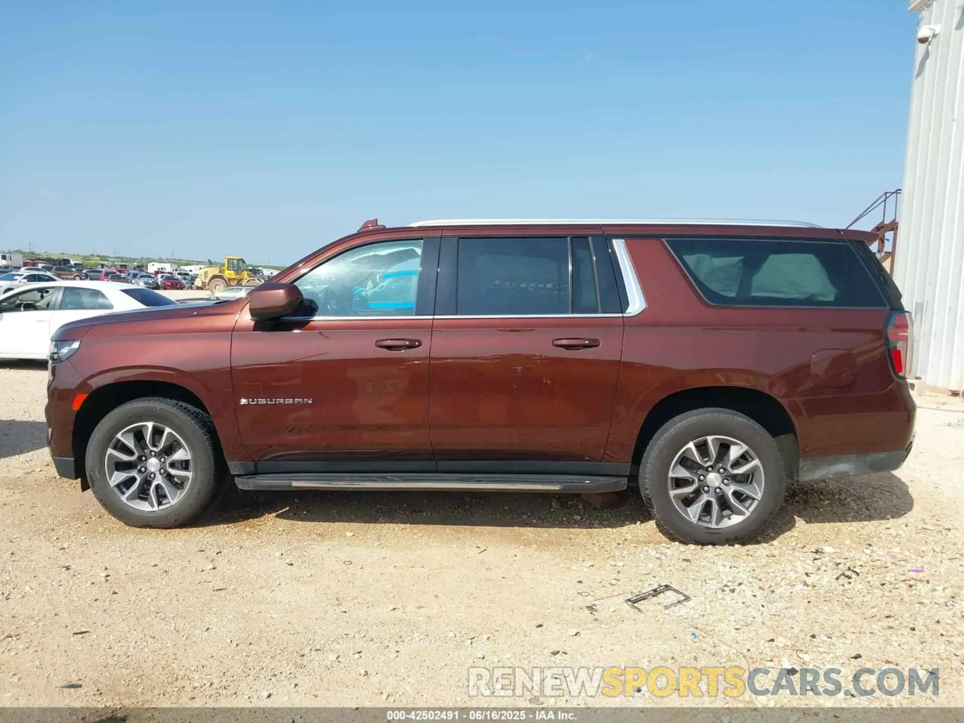 14 Photograph of a damaged car 1GNSCBKD5NR116607 CHEVROLET SUBURBAN 2022