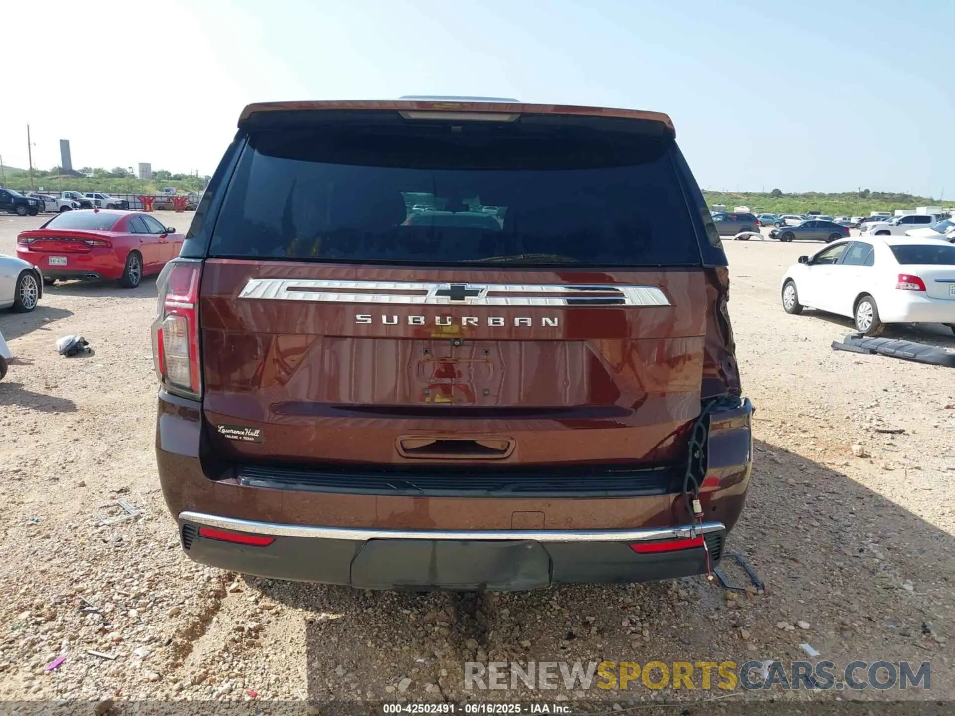 16 Photograph of a damaged car 1GNSCBKD5NR116607 CHEVROLET SUBURBAN 2022