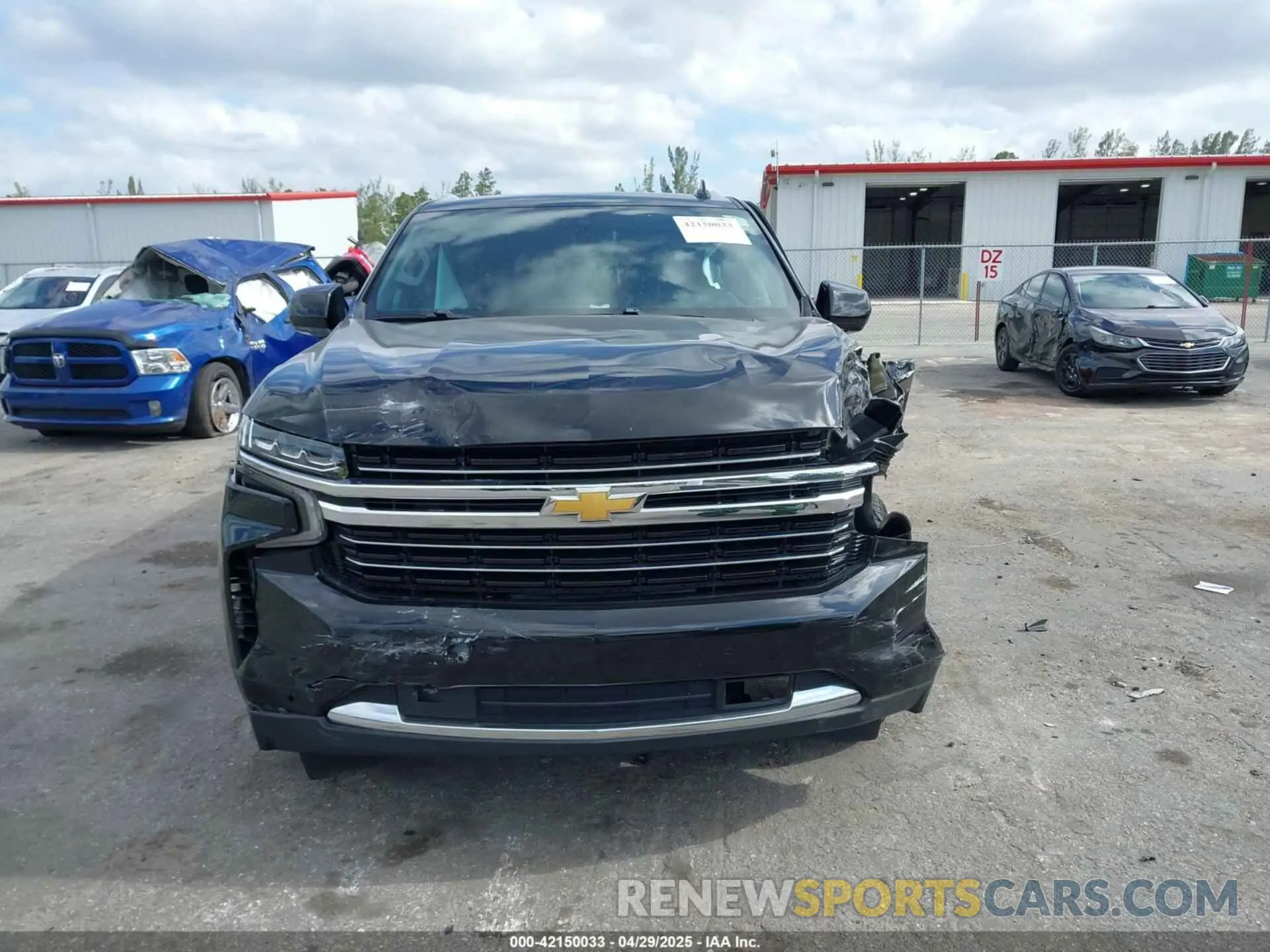 12 Photograph of a damaged car 1GNSCCKD2NR201474 CHEVROLET SUBURBAN 2022