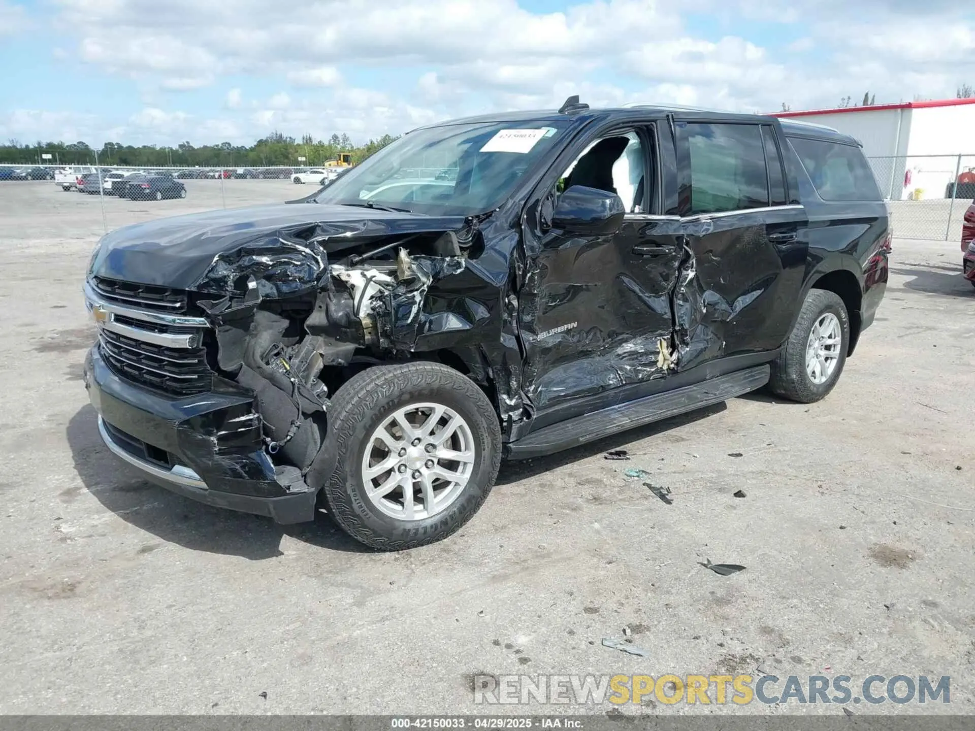 2 Photograph of a damaged car 1GNSCCKD2NR201474 CHEVROLET SUBURBAN 2022