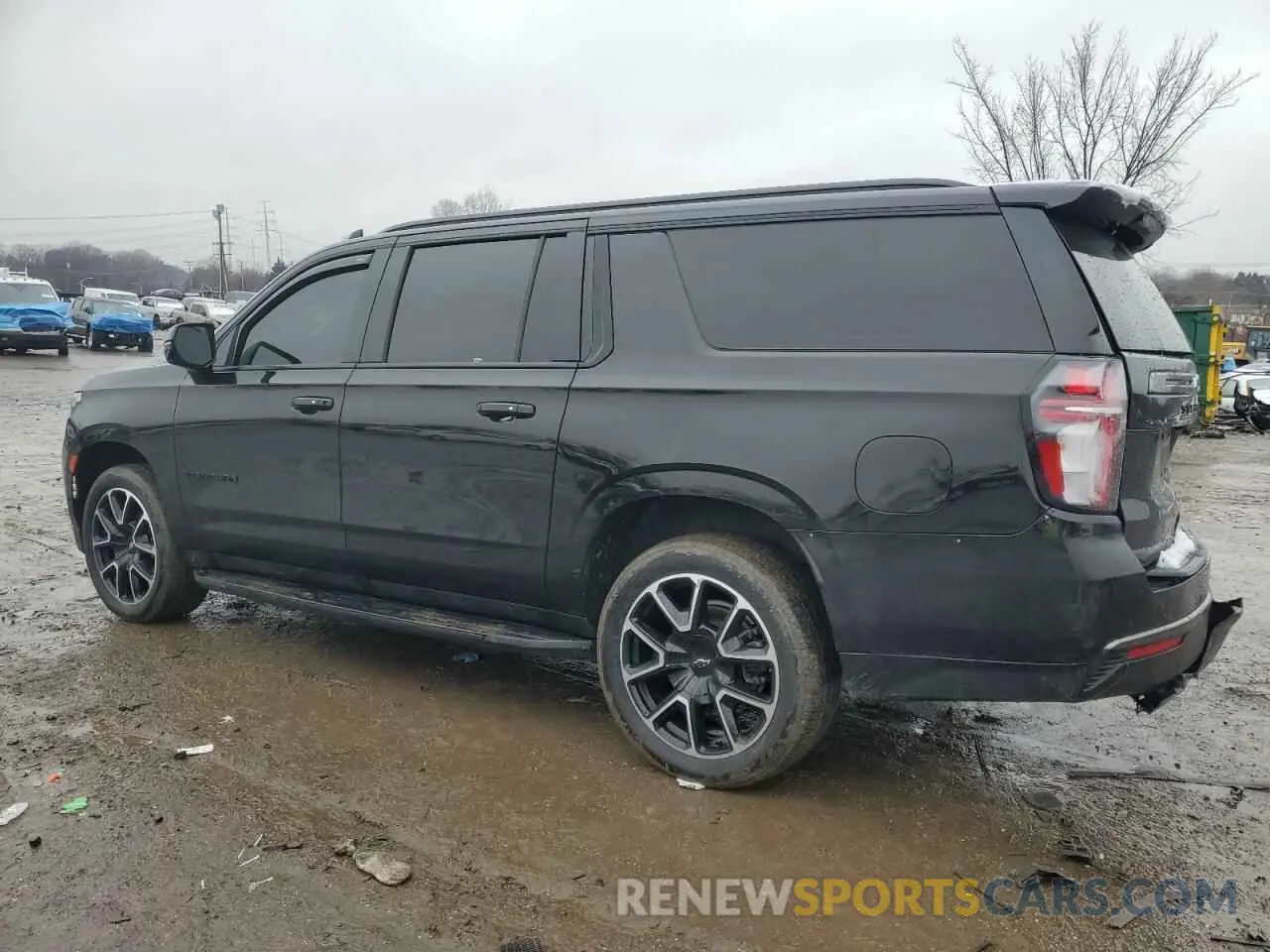 2 Photograph of a damaged car 1GNSCEKD0NR307918 CHEVROLET SUBURBAN 2022