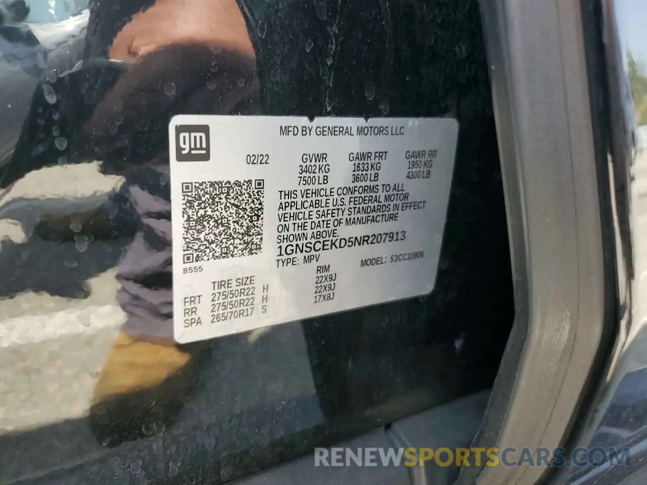 13 Photograph of a damaged car 1GNSCEKD5NR207913 CHEVROLET SUBURBAN 2022