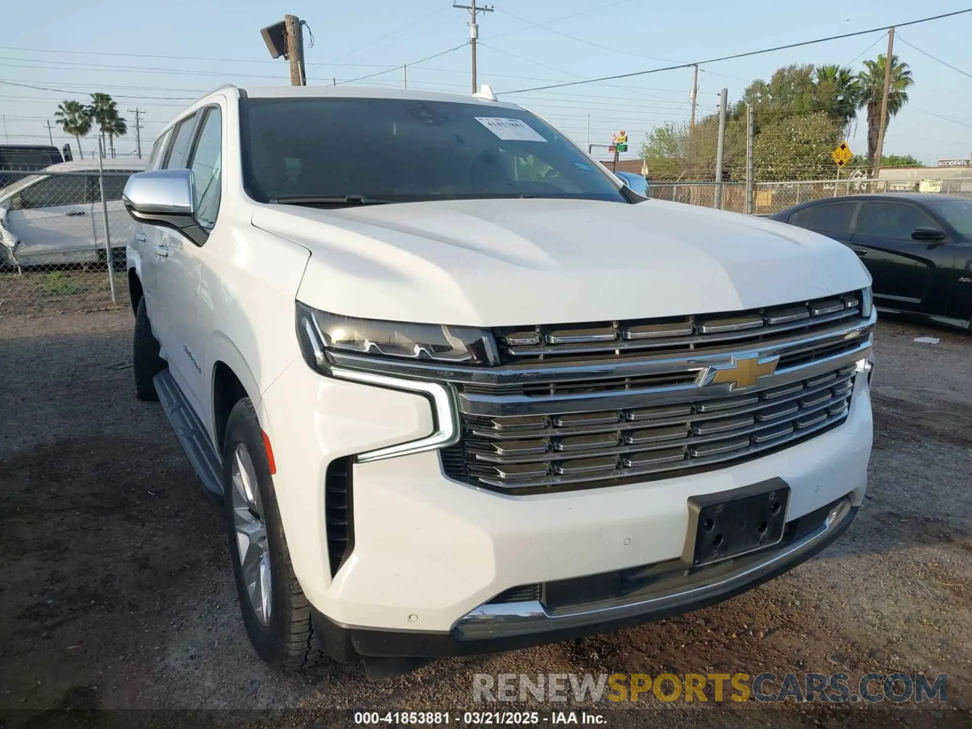 1 Photograph of a damaged car 1GNSCFKDXNR180648 CHEVROLET SUBURBAN 2022