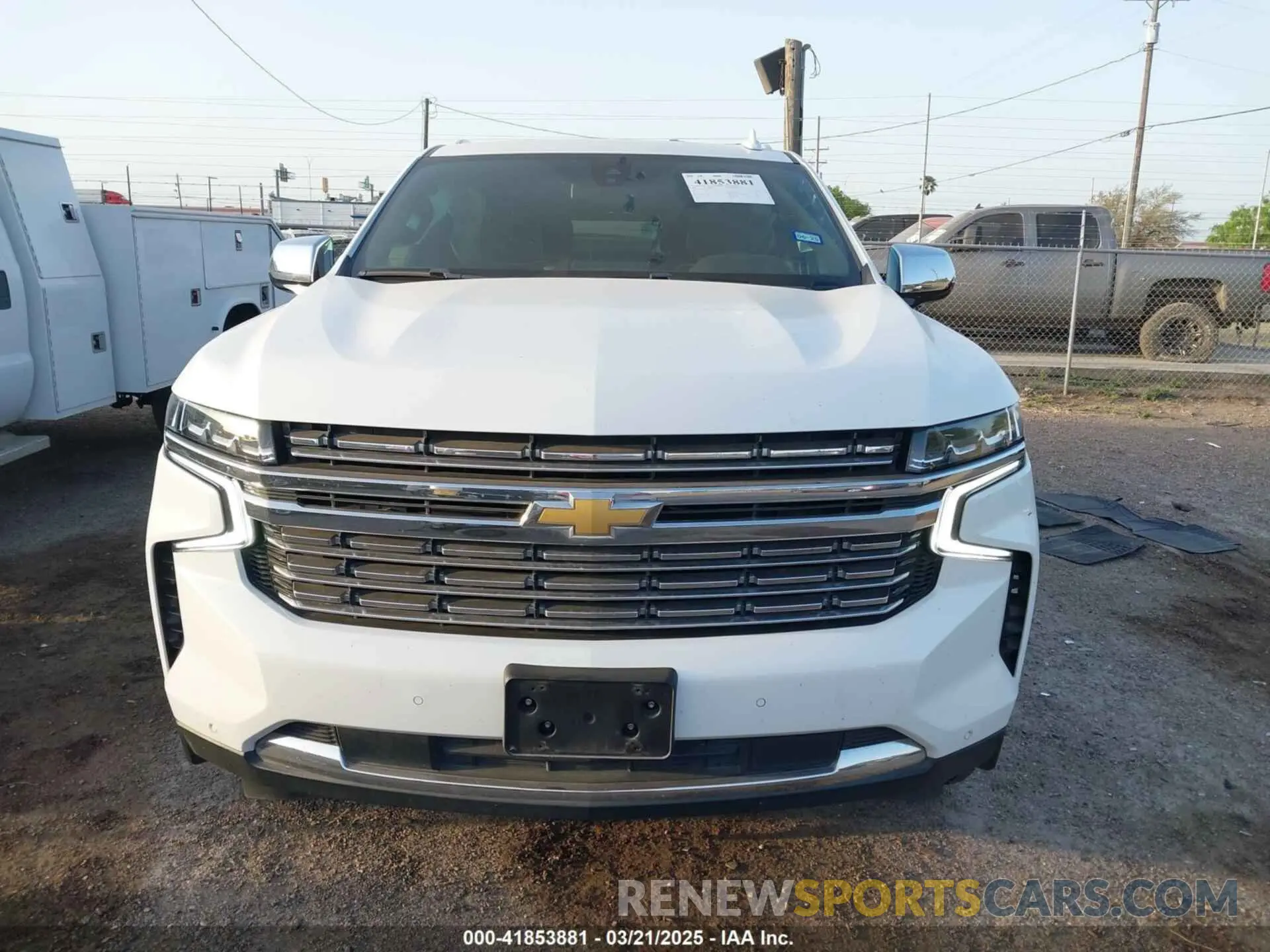 12 Photograph of a damaged car 1GNSCFKDXNR180648 CHEVROLET SUBURBAN 2022