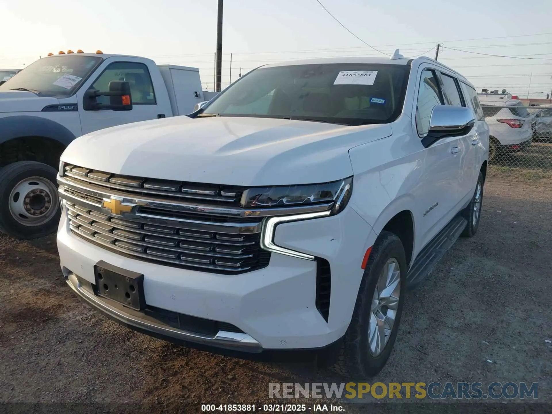 2 Photograph of a damaged car 1GNSCFKDXNR180648 CHEVROLET SUBURBAN 2022
