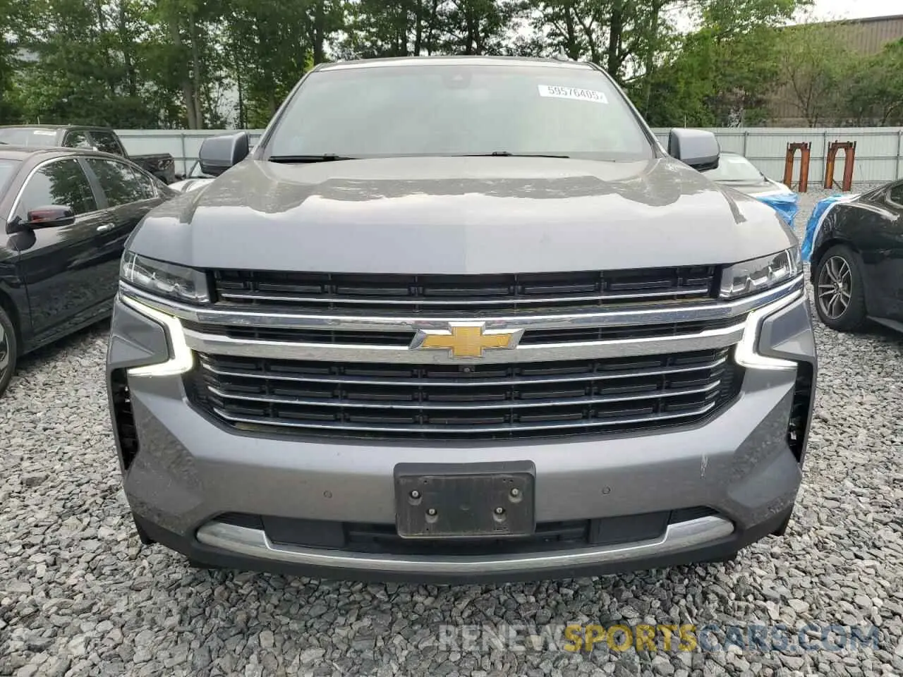 5 Photograph of a damaged car 1GNSKCKD0NR322362 CHEVROLET SUBURBAN 2022