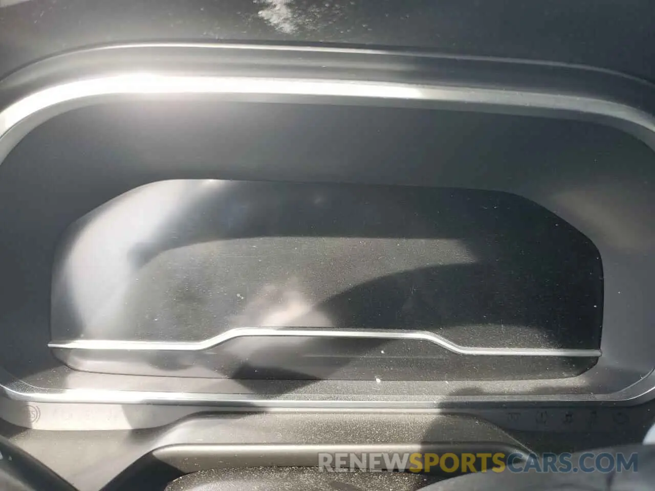 9 Photograph of a damaged car 1GNSKCKD8NR242551 CHEVROLET SUBURBAN 2022