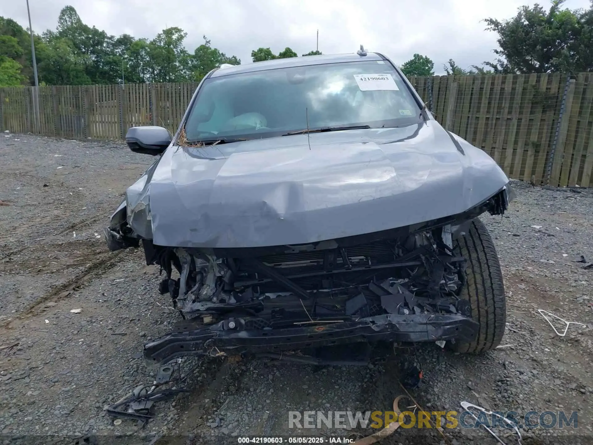 11 Photograph of a damaged car 1GNSKCKT0NR296269 CHEVROLET SUBURBAN 2022