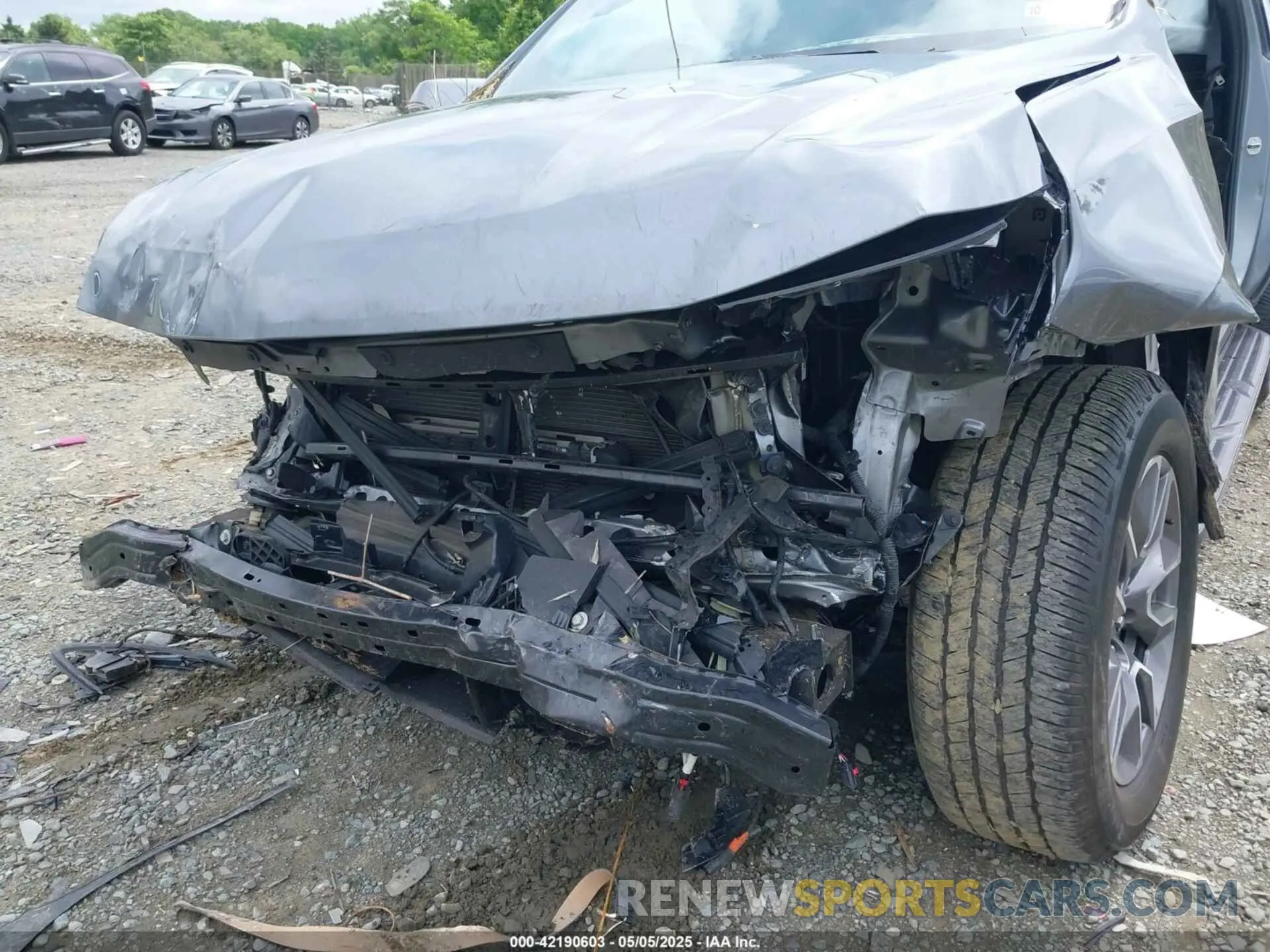 16 Photograph of a damaged car 1GNSKCKT0NR296269 CHEVROLET SUBURBAN 2022