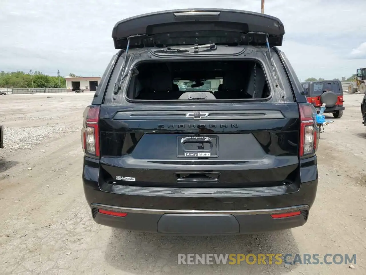 6 Photograph of a damaged car 1GNSKDKD7NR204251 CHEVROLET SUBURBAN 2022