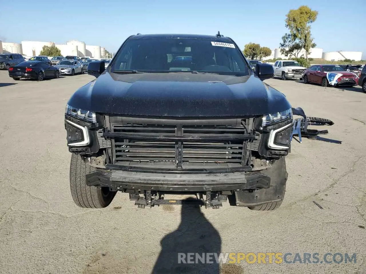 5 Photograph of a damaged car 1GNSKEKD0NR296633 CHEVROLET SUBURBAN 2022