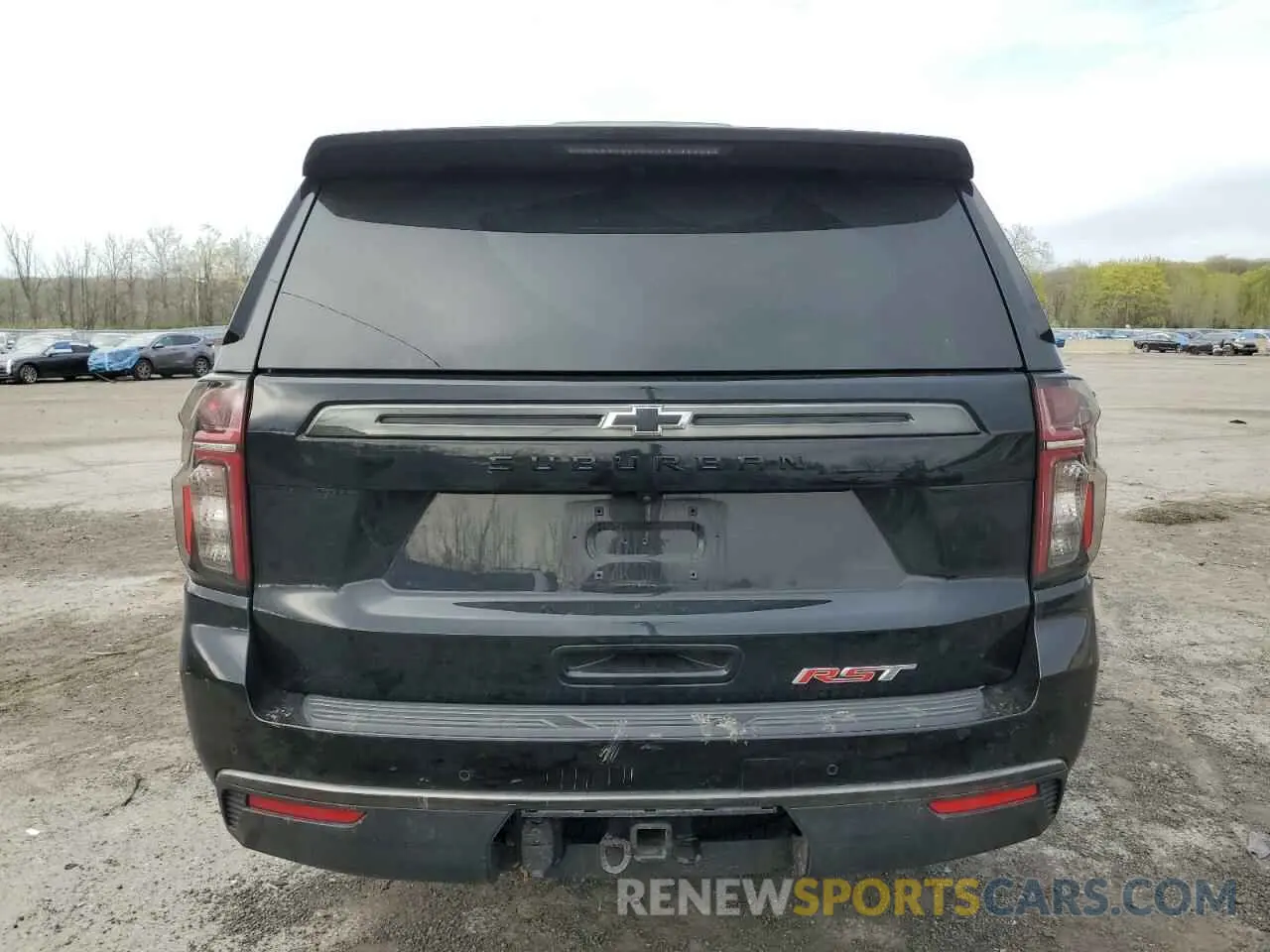 6 Photograph of a damaged car 1GNSKEKD5NR295378 CHEVROLET SUBURBAN 2022