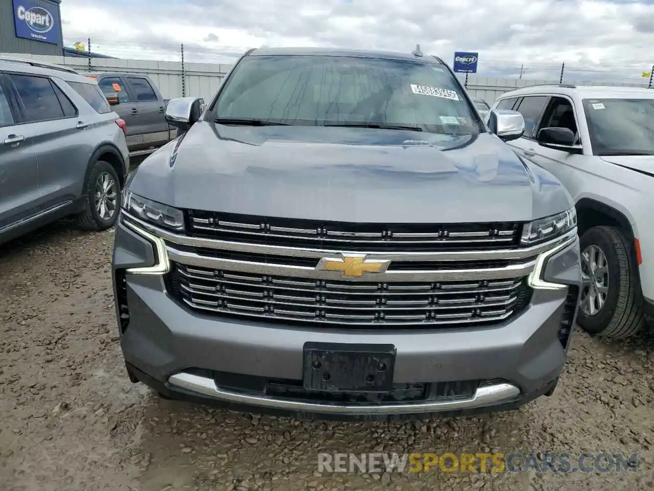 5 Photograph of a damaged car 1GNSKFKD4NR232178 CHEVROLET SUBURBAN 2022