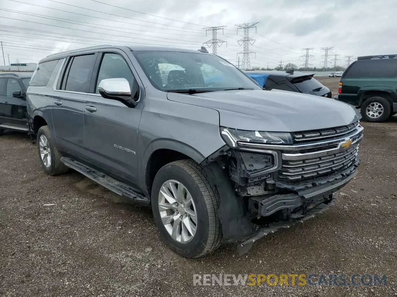4 Photograph of a damaged car 1GNSKFKD9NR209544 CHEVROLET SUBURBAN 2022