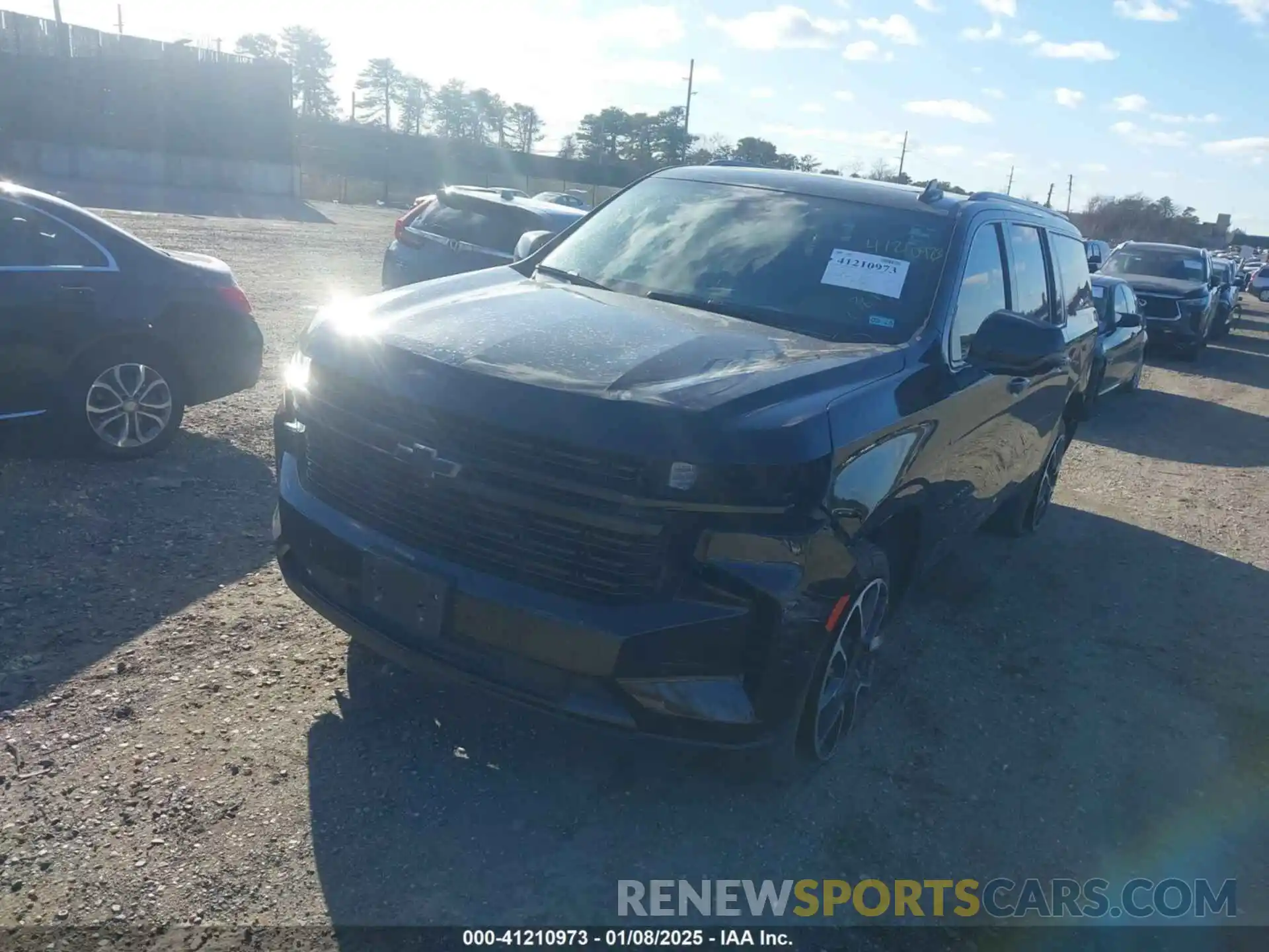 2 Photograph of a damaged car 1GNSCEKD7PR307823 CHEVROLET SUBURBAN 2023