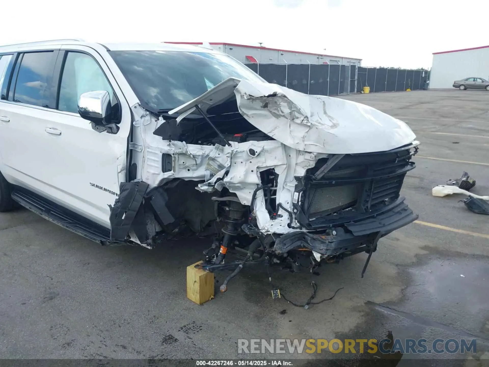 6 Photograph of a damaged car 1GNSCFKD1PR430572 CHEVROLET SUBURBAN 2023