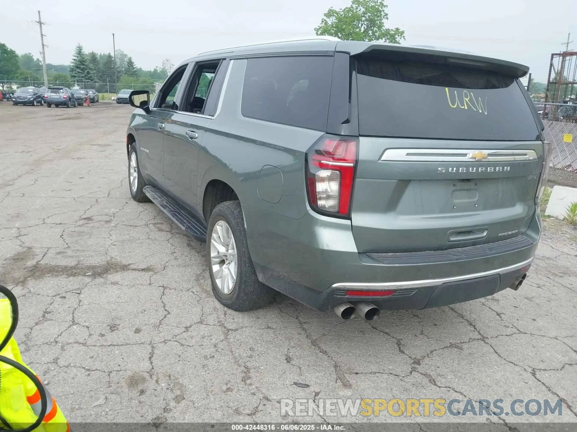 3 Photograph of a damaged car 1GNSCFKD3PR280397 CHEVROLET SUBURBAN 2023