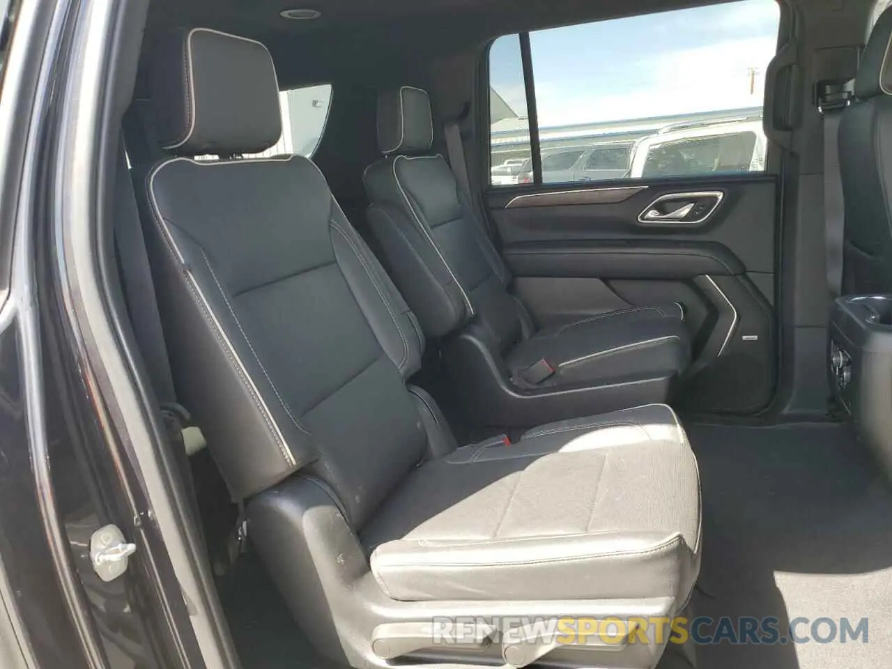 11 Photograph of a damaged car 1GNSCFKD3PR476310 CHEVROLET SUBURBAN 2023