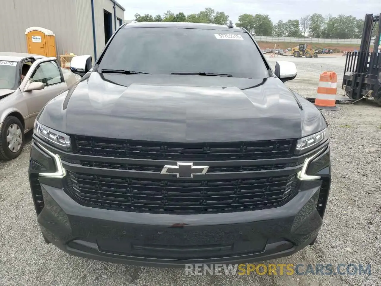 5 Photograph of a damaged car 1GNSCFKD4PR467132 CHEVROLET SUBURBAN 2023